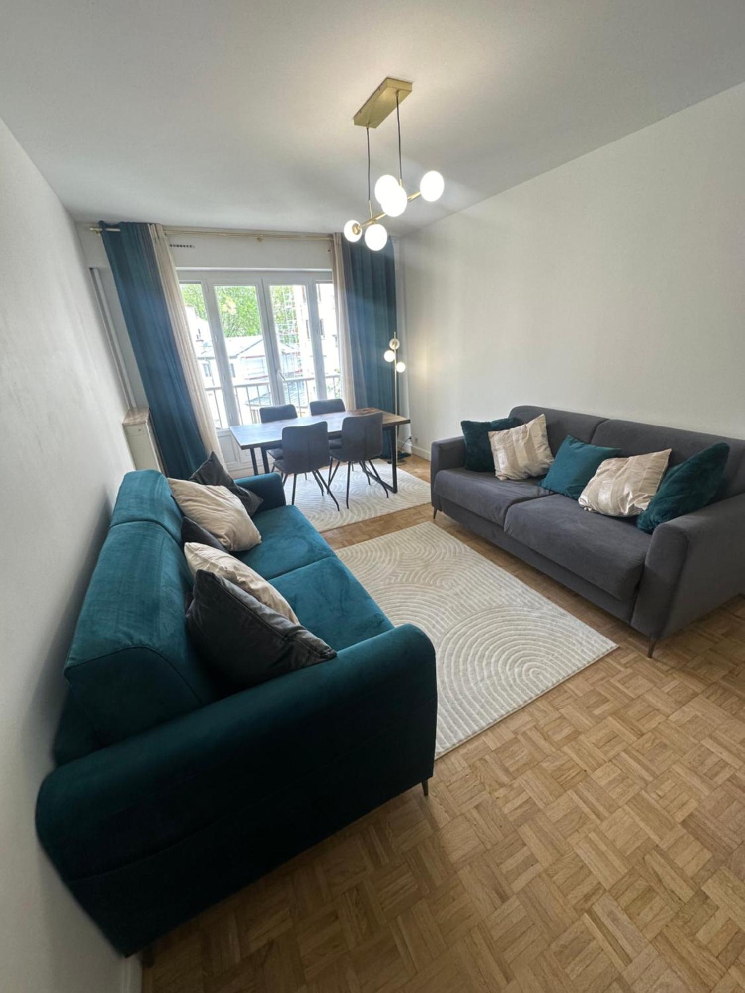 Appart'Confort Gambetta Paris Exterior photo